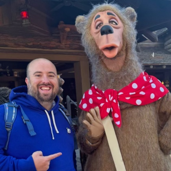 Meet your Posher, Matthew - Picture 3 of 5